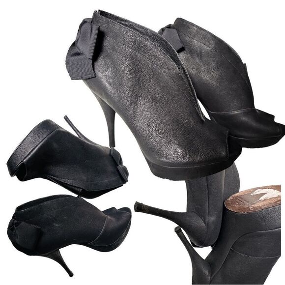 Vera Wang Black Peep Toe Stiletto Booties with Bow - Size 8.5M - Picture 7 of 17